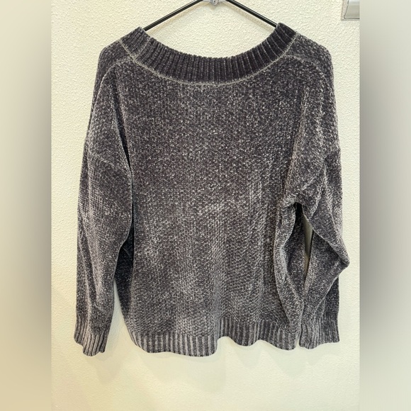 NWOT Le Lis Collection Size Small Chenille Sweater - Picture 4 of 6